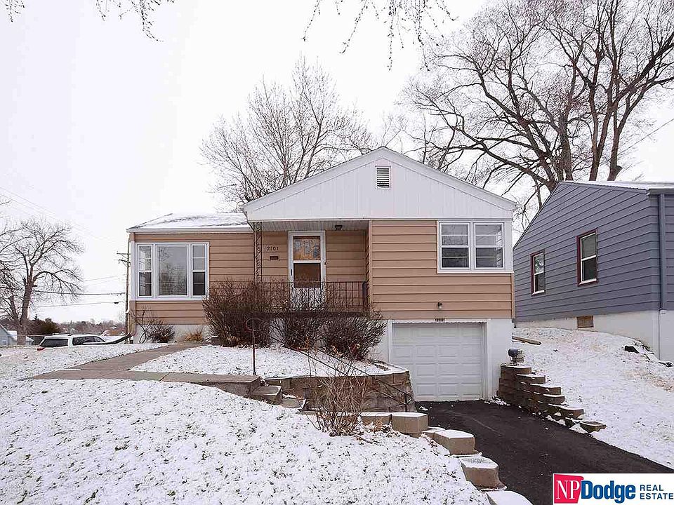 1st image of 2101 S 49th St