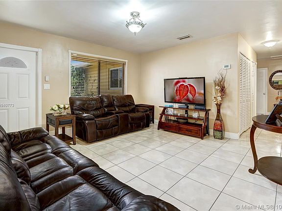 3rd image of 60-62 NW 74th Ave