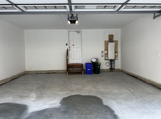 1259 Lily Cres #8, Milton, ON L9E 2C1