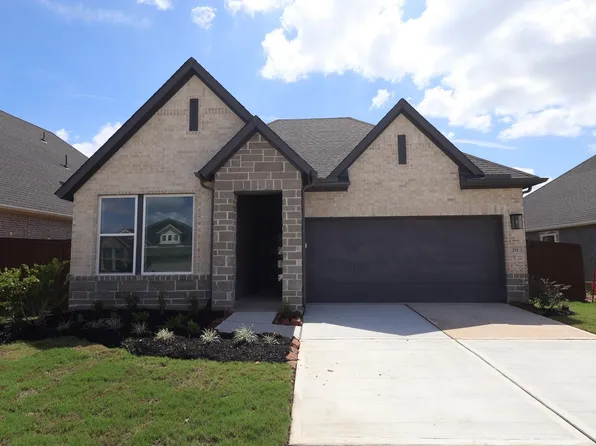 211 Afton June Dr, Rosenberg, TX 77471