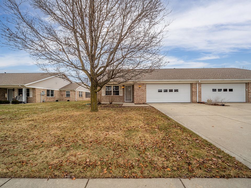 1st image of 7629 Sea Crest Way N