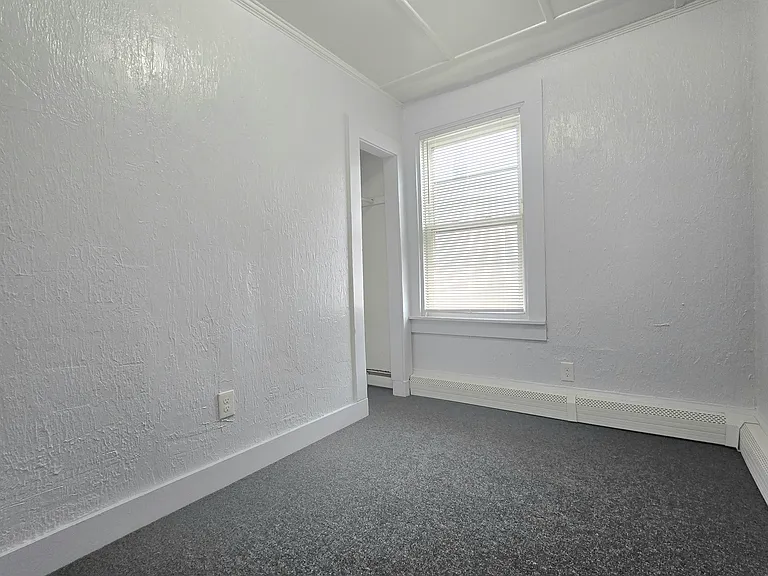 9 Cedar St #2R — Photo 11