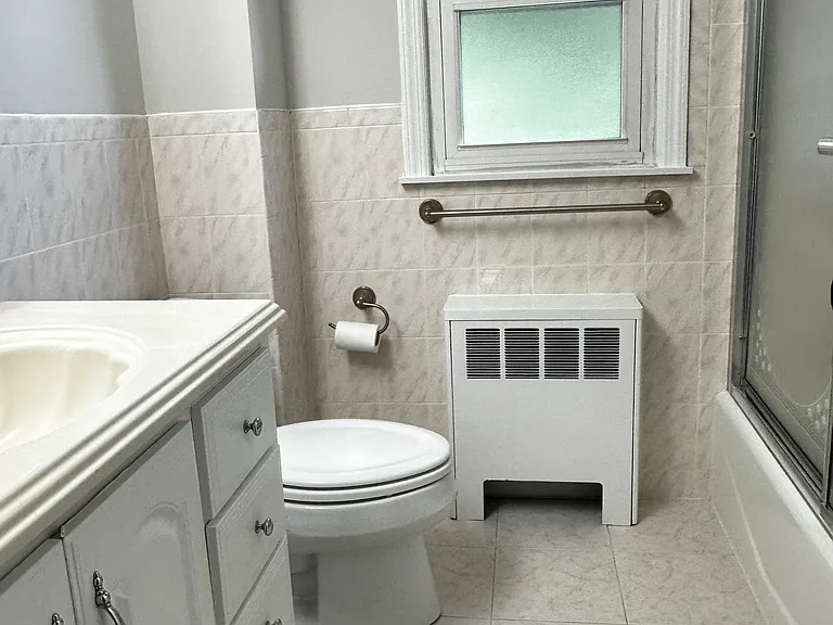 29 Hamilton Sq — Photo 13