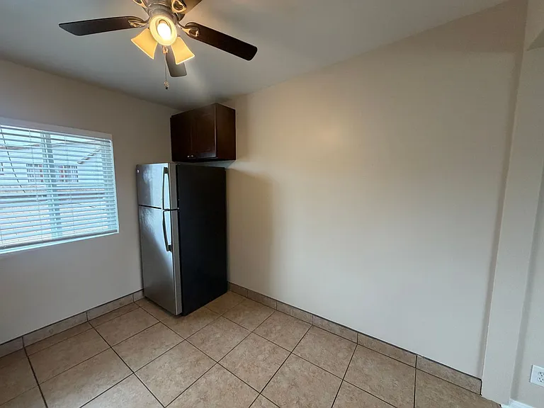 2726-2730 E Spaulding St — Photo 11