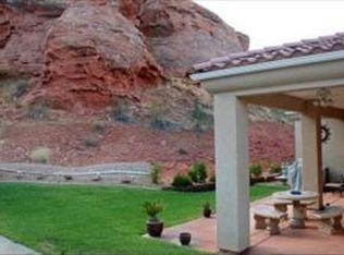 35 N Shadow Ridge Dr, Washington, UT 84780