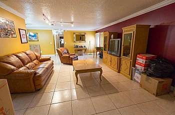 4th image of 9197 Fountainbleau Blvd APT 1