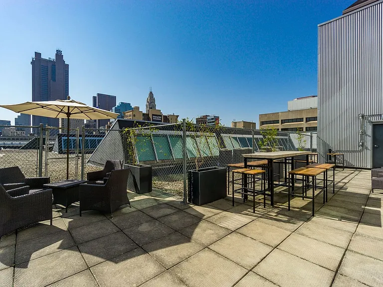60 E Spring St #105 — Photo 16