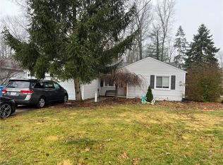 3920 Walter Rd, North Olmsted, OH 44070