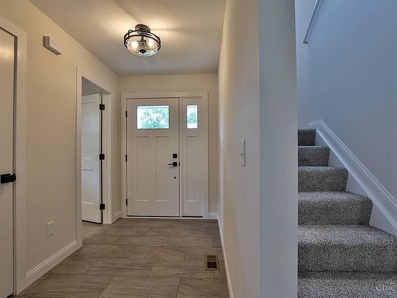 4th image of 2339 Grimes Valley Dr