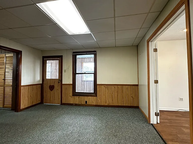 223 Vinegar Hill Rd — Photo 18
