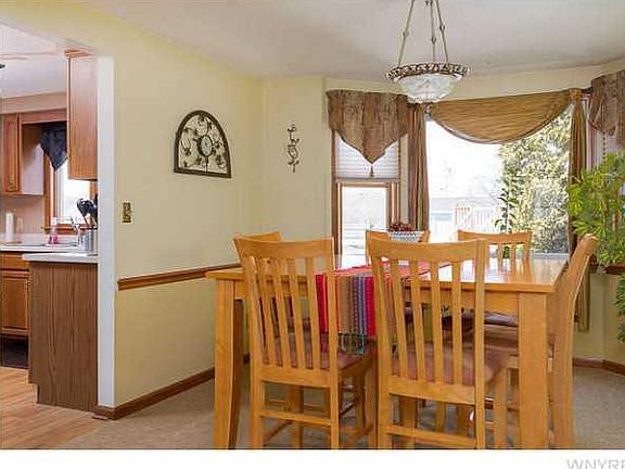 4th image of 7218 Balla Dr