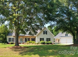 501 Pearl Place Ln, York, SC 29745