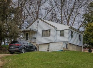 208 Boggs Ave, Mars, PA 16046