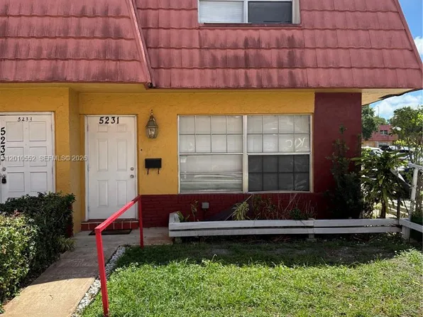 5231 NW 27th St #8A, Fort Lauderdale, FL 33313