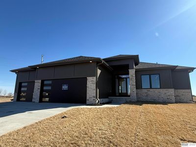 18067 Sycamore Dr, Gretna, NE, 68028
