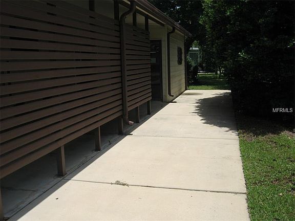 5th image of 108 Robin Ln
