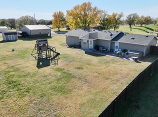 203 Evans St, Ellsworth, KS 67439