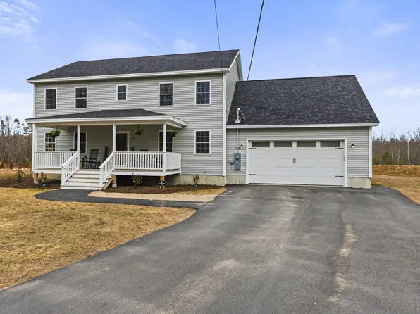 97 Old Standish Road, Buxton, ME 04093