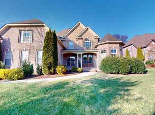 1030 Alice Springs Cir, Spring Hill, TN 37174