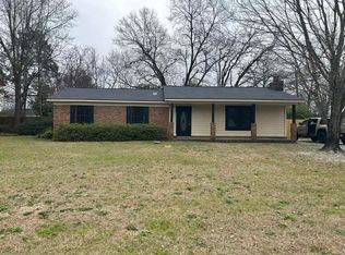 3718 Fairington Dr, Hephzibah, GA 30815