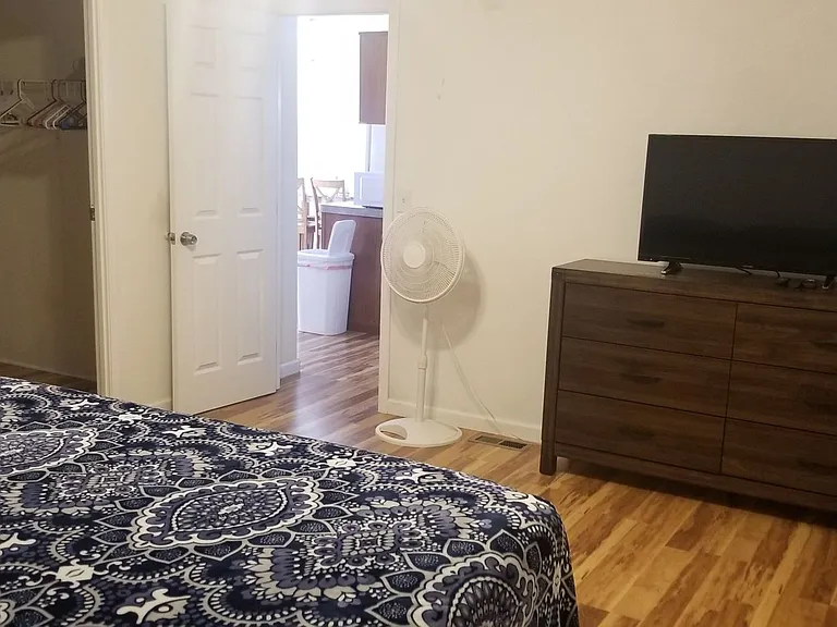 3130 William Dr — Photo 15