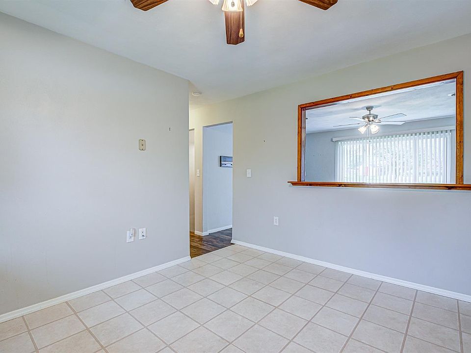 1st image of 356 Schnebelt St