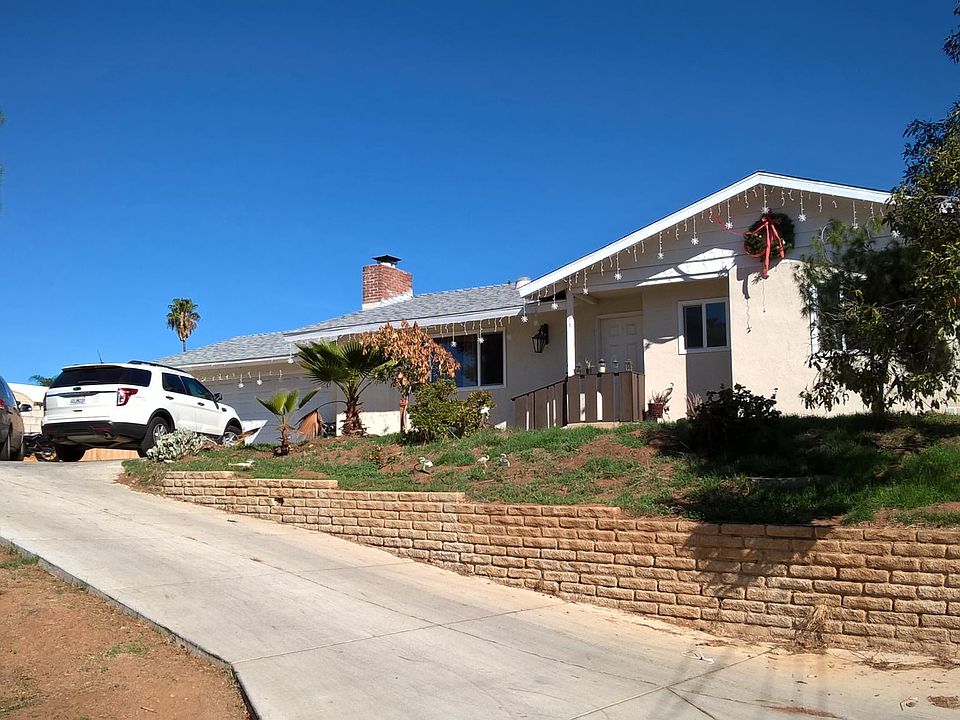 Front House with Large Drive for Parking