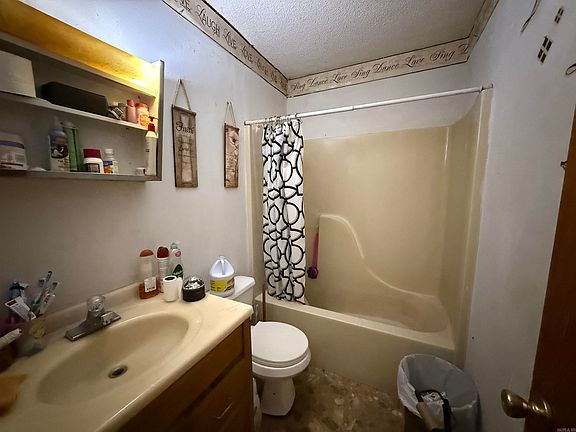 4th image of 709 & 711 S Pine St