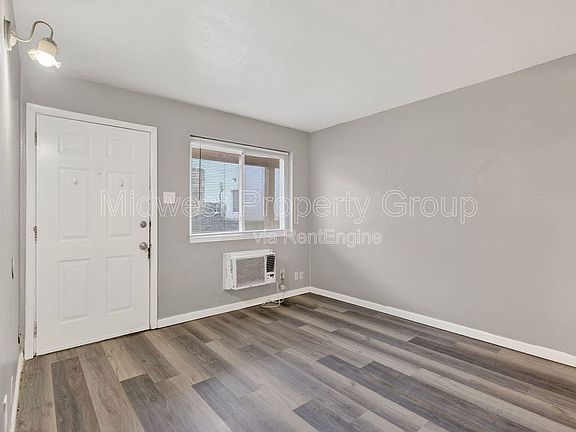 2nd image of 3710 Geraldine Ave APT 3