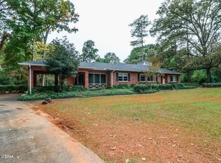 5430 Rivoli Dr, Macon, GA 31210