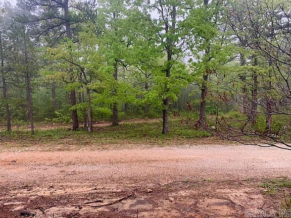 4th image of 740 Fox Hollow Rd
