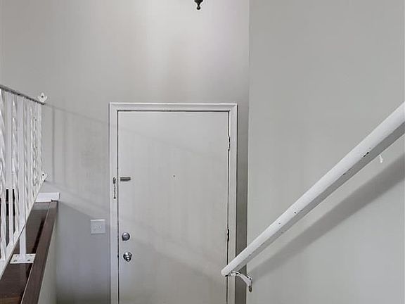 3rd image of 13314 Emiline St