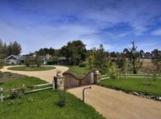 1341 Holsted Dr, Solvang, CA 93463