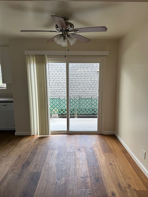 Little deck off breakfast nook