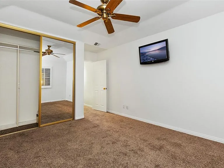745 S Crown Pointe Dr — Photo 18