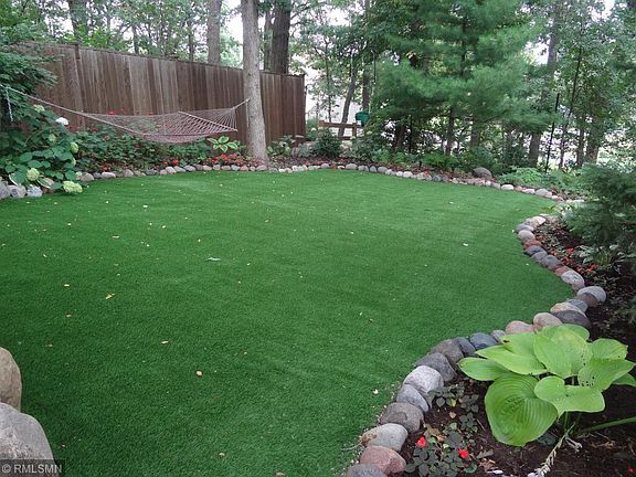 4th image of 2410 Hillwood Dr E