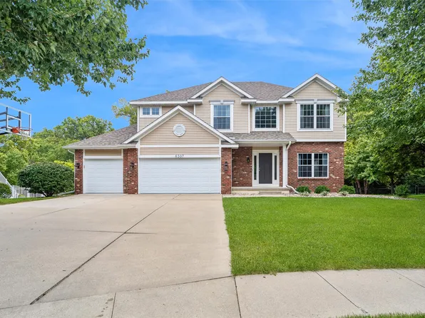 6307 Stanmore Ct, Johnston, IA 50131