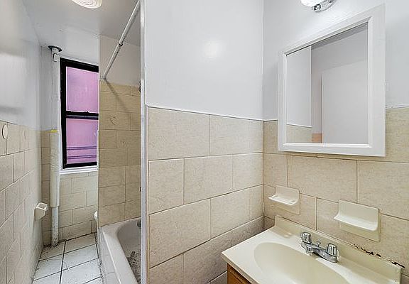 3rd image of 2546 Adam Clayton Powell Jr Blvd APT 16