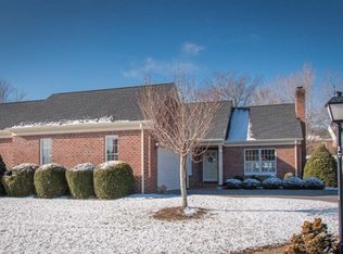 490 Court St APT 17, Abingdon, VA 24210