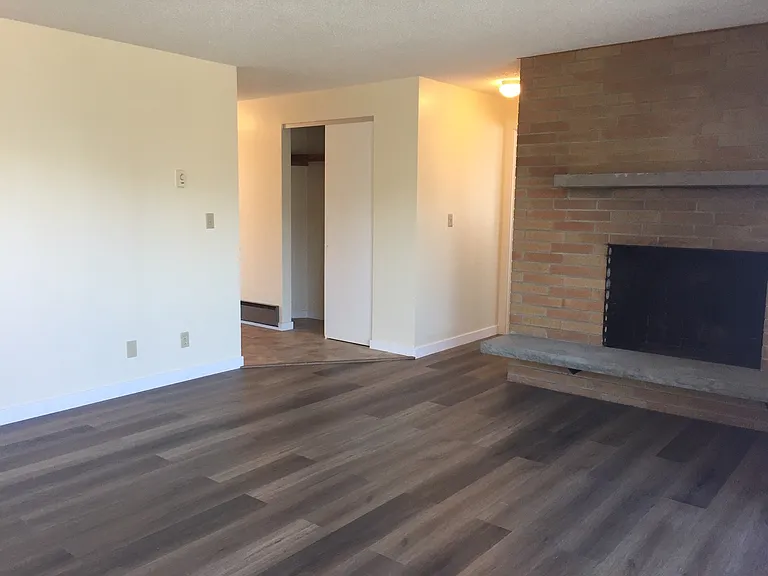 702 S Yakima Ave #3 — Photo 7
