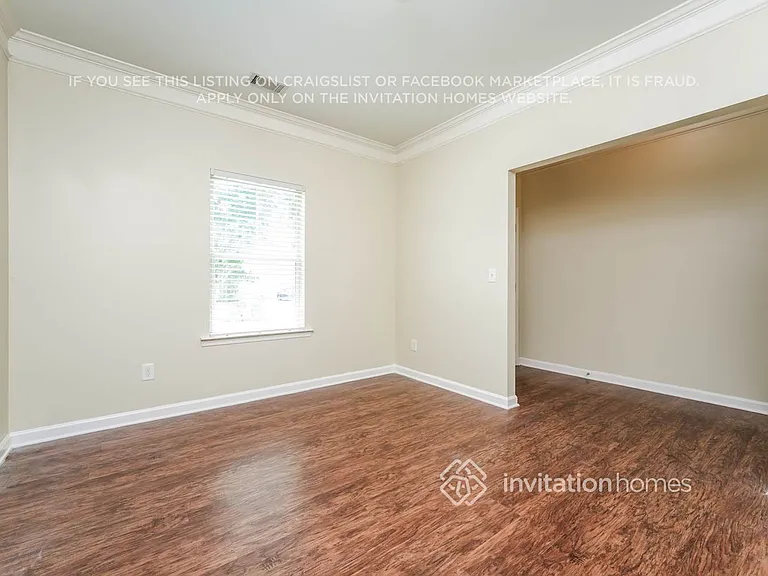 3447 Rosebud Park Dr — Photo 4