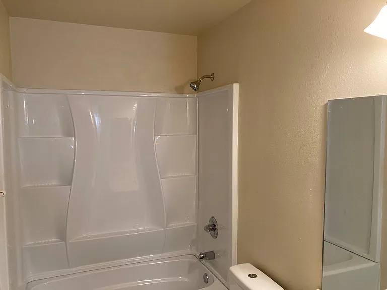 1958 E Inverness Cir — Photo 13
