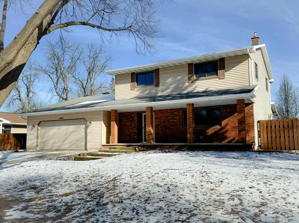 1408 South Rebecca LANE, Appleton, WI 54915