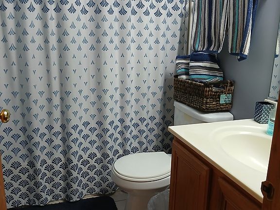 5th image of 504 Le Moyne Ave