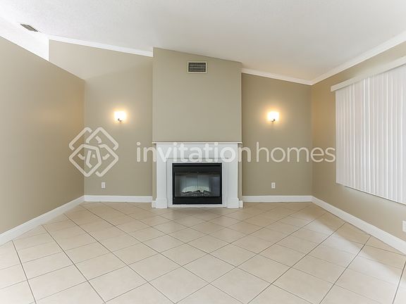 4th image of 10700 NW 4th St