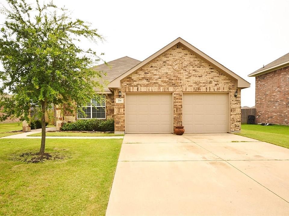 1st image of 216 Silver Spur Dr