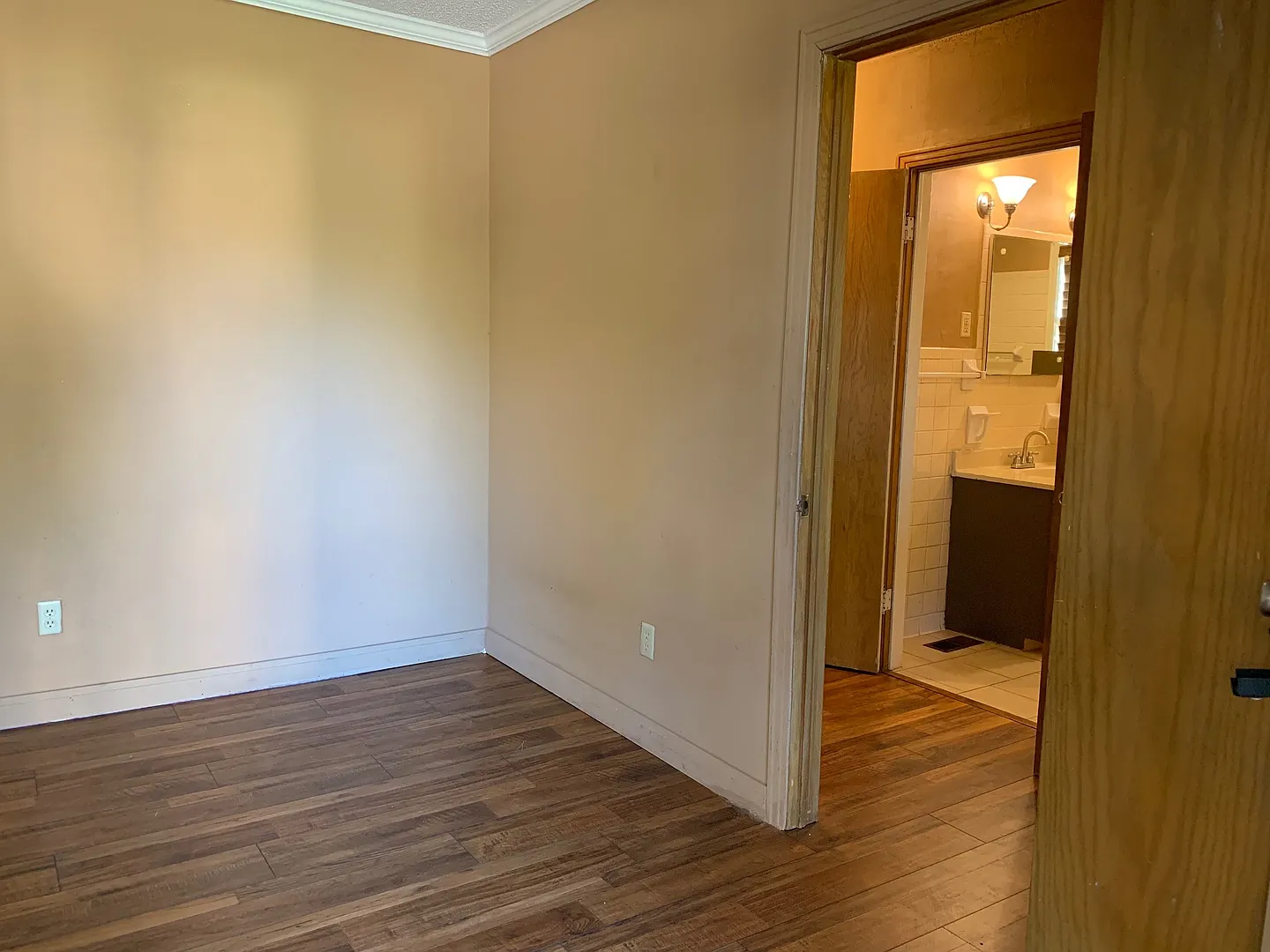 Gorgeous 3 Bed, 2.5 Bath Home in Fort Smith (2,293 sqft) — Photo 3