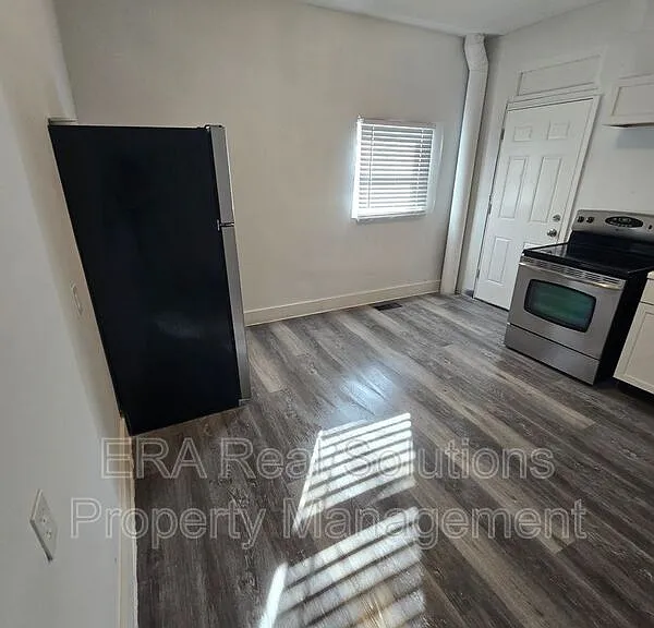 85 N Yale Ave — Photo 7