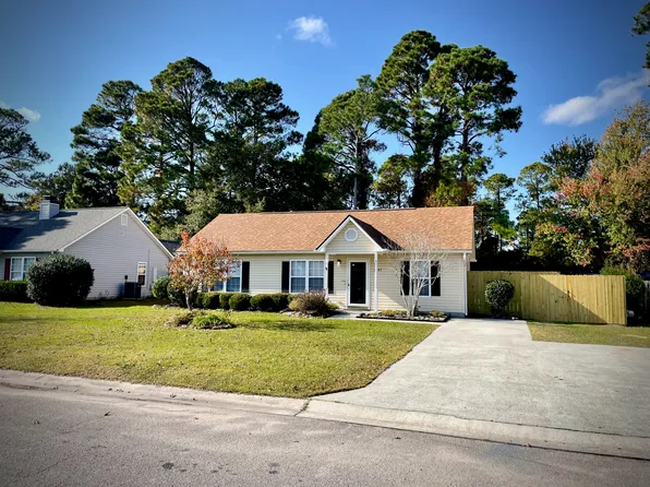 1005 Gordon Woods Rd, Wilmington, NC 28411