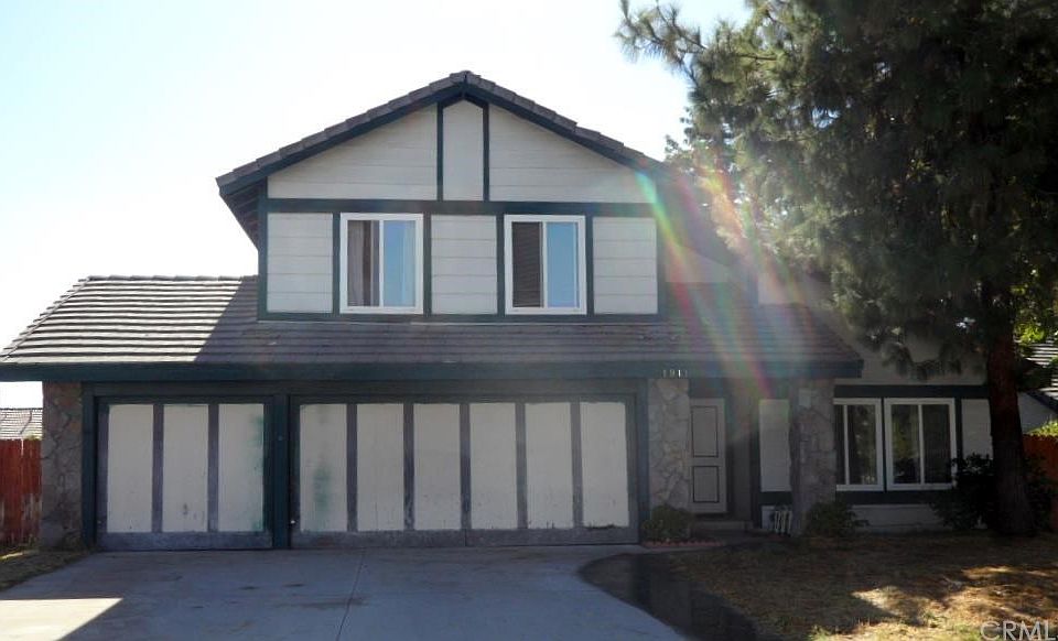 1st image of 1911 Kingsbury Dr
